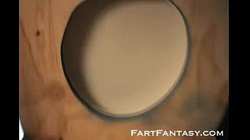 Preview 1 of Up Baba Sex - Hanna Cruz Puts You in the Fart Box