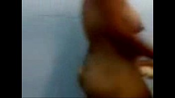 Preview 3 of Mature Hungarian Wife - Mi mujer haciendome una ducha erotica