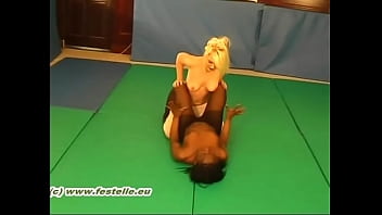 Preview 4 of Rapemuvi - Pantyhose Catfight Ellie vs Tink 2