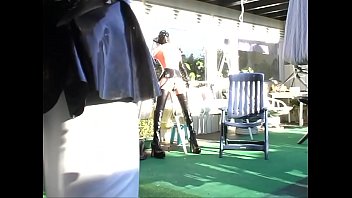 Preview 1 of Ebony Twins Anal - Roxina2007GardenQueen171007.WMV