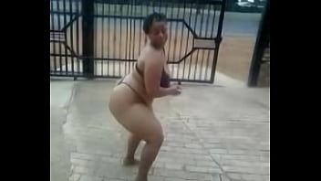 Preview 2 of Blackmail Jordi - big ass dancer