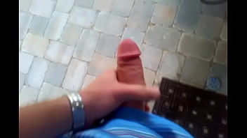 Preview 4 of Filiphina Anak Kecil - Outdoor masturbation and cumshot on patio