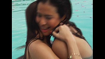Preview 3 of Lesbian El Pasado De Mama - Wildlife - Pinay Pinups - scene 5 - video 1