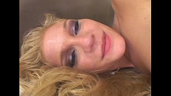 Preview 2 of French Lust Cinema - DNA - Milf Shake - scene 1 - video 3