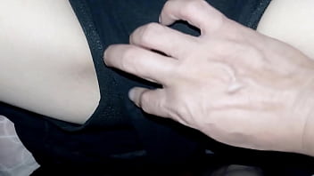 Preview 1 of Guida E Fammi Una Sega - xxx mi hermanastra peque&ntilde_a todavia es virgen co&ntilde_o apretado y suave