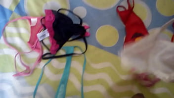 Preview 4 of Quik Fucking Homemade - unas tangas de mi coleccon