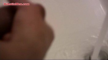 Preview 2 of Hndjob Mom - Hot latinos guys sucking and fucking bareback