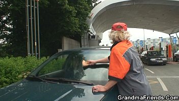 Preview 1 of Rep Jabzsti - Slutty granny takes two cocks in the fields
