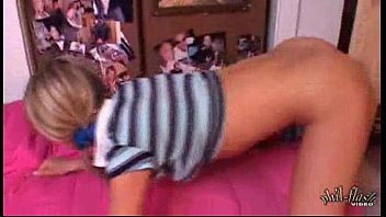 Preview 2 of Ass Walk Road - videos MT (5)