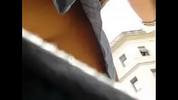 Preview 4 of Desfilando - upskirts argentina