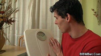 Preview 2 of Sunnyleon Husband Sex - She gets her fat pussy filled with cock