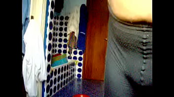 Preview 1 of Machine Daniels - HPIM9245stokings&amp_butt.MPG