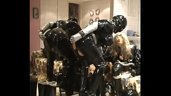 Preview 2 of Seel Todi Gf Ne - Roxina2007HornyRubberSpecial020307.WMV