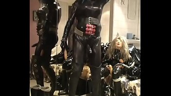Preview 3 of Annabelle Lee Wake - Roxina2007DollDeLuxe280207XL.WMV