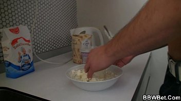 Preview 1 of Dad Sleep Mother Fucked Son - She is so hot when cooking