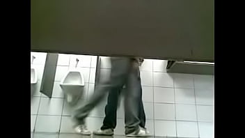 Preview 4 of Mom Xxxnx Son Brzzer - Pega&ccedil_&atilde_o em banheiro de supermercado 2