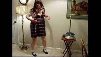 Preview 2 of Ngentot Berjalan Dulu - pinafore amateur transvestite