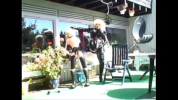 Preview 2 of Asshole Skinny Slim - Roxina2007RubberBabeInGarden180807XL.WMV
