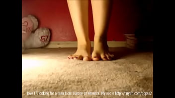 Preview 2 of Desy Indian Sexey Videos - Anklet.wmv