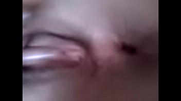 Preview 4 of Telugu Auntys Nipples - Carol se tocando