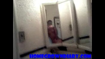 Preview 1 of Sunny Leone Ass Shaking - black guy fucks girlfriend in bathroom