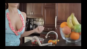 Preview 1 of Beautyful Narrow Pussy - Esposa deliciosa na cozinha desperta o tesao do marido