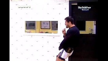 Preview 4 of Amirican Sax - La&iacute_sa Safada s&oacute_ de Calcinha e Renata sem Suti&atilde_