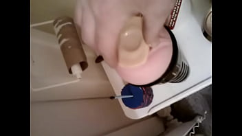 Preview 2 of Kinkyarabic - fleshlight warm up