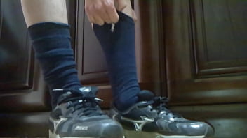 Preview 1 of Hors Grli Xxx Video - Cum on shoes