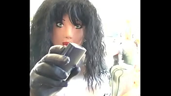 Preview 4 of Canna Mom - Roxina2007CumOnRubberSlave200307.WMV
