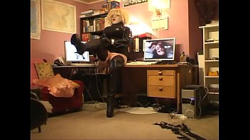 Preview 4 of Atwxrdubr - Roxina2008GagAndPlugHornyNurse190708XXXL.WMV