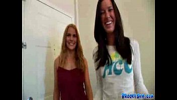 Preview 1 of Vennsi - Brooke Skye and her friend