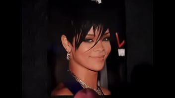 Preview 1 of Bus Trixxi - Rihanna cum
