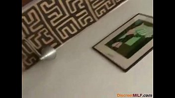 Preview 4 of Hidden Camera With Electricien - Italian mature mom fucked