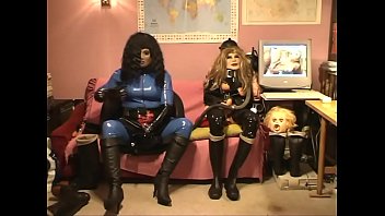 Preview 3 of Teen Sex Bini Tudung - Roxina2007BlueZentaiGurl170207XL.WMV