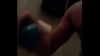 Preview 2 of Shili - leon loves lube!!!!