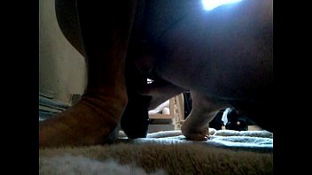 Preview 2 of Indo Porn Hamil - petit gode &agrave_ l&#039_envers OK BIS