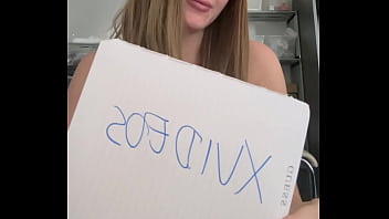 Preview 3 of Meu Pau Ficando Duro - Hiteles&iacute_tő vide&oacute_