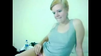 Preview 2 of Tube Porn Turkce Sesli Gay - blonde chick Natali Saunders masturbates in front of the webcam