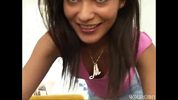Preview 1 of Tv Analy Mom - Mari gives an awesome blowjob