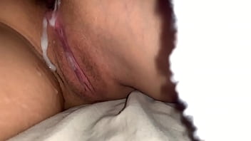 Preview 4 of New Bang Broz - I CUM ON HER PUSSY AND SHE DOESN&#039_T REALIZE IT