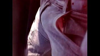 Preview 1 of Donwlaod Bf Xxx - Voyeur A Arte de Flagrar Malas Pau duro no nibus