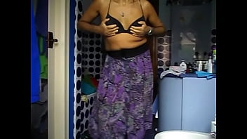 Preview 4 of Melanys Prisila - DSCN3495 wearing bra and masturbation.AVI