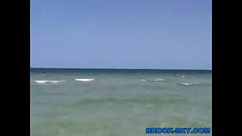 Preview 3 of Amateur Hungry Tranny - TeensInBikinisAtBeach