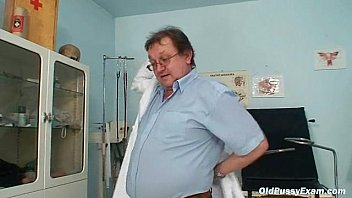 Preview 1 of Sunn Seox Video - Skinny MILF gyno clinic exam by kinky doctor