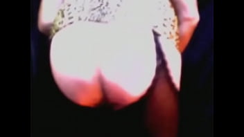 Preview 1 of Long Haired Slut - Mi pel&iacute_cula20