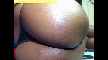 Preview 3 of Sister Hidden Sex Tape - very very big ass in webcam