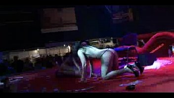 Preview 4 of Hamil Lagi Ngintot - Scandal on stage lesbian strip
