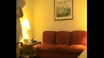 Preview 1 of La Pisseuse - wife