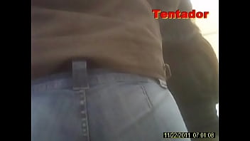 Preview 3 of Mujer En Cochadads En Bus - EKEN0165